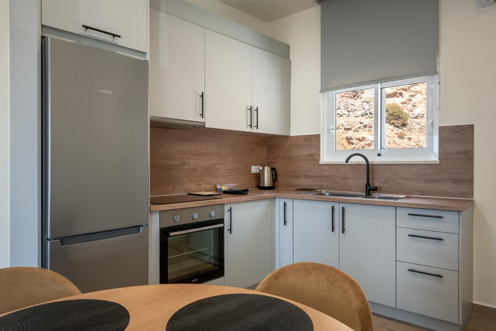 Cavros Residence ,In Chora Sfakion 'Construction 2024' Екстериор снимка